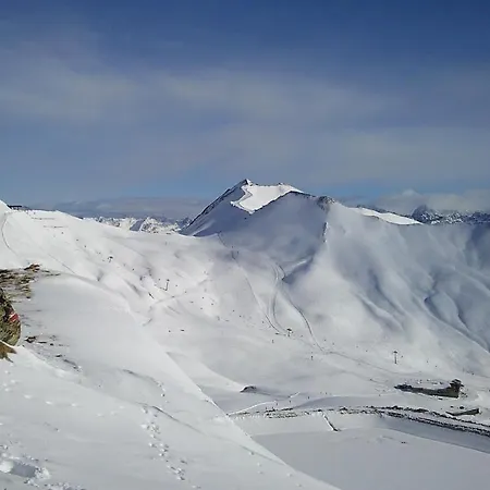 La Montagnia * كابل