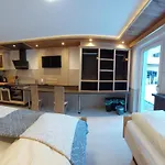 La Montagnia *