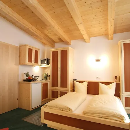 La Montagnia *