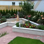 La Montagnia