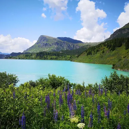 La Montagnia