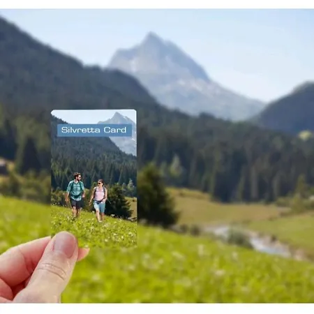 La Montagnia *