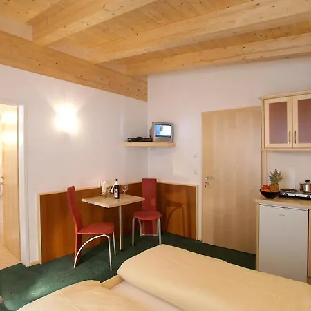 La Montagnia *
